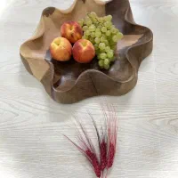 میوه خوری با چوب گردو