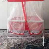 گهواره شیک تمیز بدون پارگی