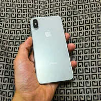 فروش یا معاوضه iphoen Xs در حد باتری ۹۱
