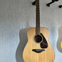 گیتار آکوستیک