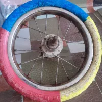 رینگ و لاستیک عقب دوچرخه.   ۱۲