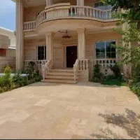 ویلایی ۲طبق همراه باسوییت۵۰متری