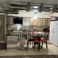 90-متری-با-اسانسور-فرامرز-بهاران