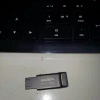 فلش ۶۴ گیگ   ADATA UV131