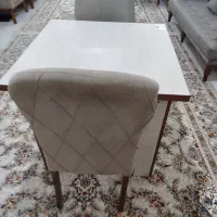 میز نهار خوری 4 نفره با 2 صندلی