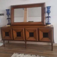 آیینه وکنسول