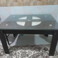 میز ناهارخوری چهارنفره