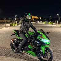 موتور کاواساکی چهار سیلندر Zx25rr