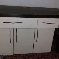 میز و جزیره