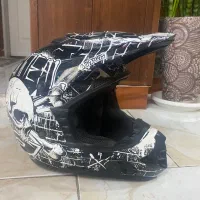 کلاه موتور و دانهیل