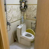 لوله کشی نصب شیرآلات سینک ظرفشویی خورده کاری