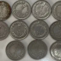 سکه قدیمی تعداد ۴۰۰ تا ۵۰۰ عدد به تاریخهای مختلف