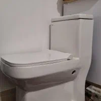 توالت فرنگی لوکس و زیبا  نو نو استفاده نشده