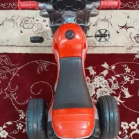 موتور بچگانه قرمز