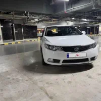 کیا سراتو ۲۰۰۰ آپشنال ۹۶ سفید