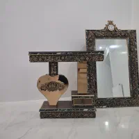 میز و آیینه