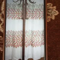 چوب‌لباسی‌ایستاده