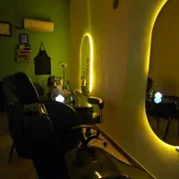 جذب پرسنل ناخن کار و مژه کار و آرایش دائم