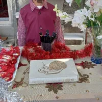 باسلام یک دست یونیفرم مدرسه به فروش میرسد