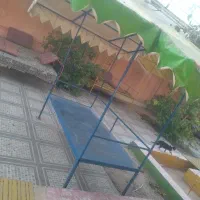 سه تا تخت