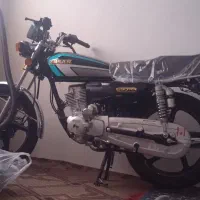 موتور سیکلت 200