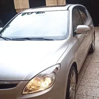 هیوندا i30   نقره ای    مدل2010