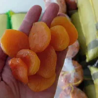 برگ زرد آلو و آلوچه