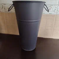 گلدان فلزی