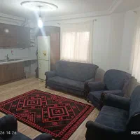 مبل ۹نفره . یخچال و فریزر . تخت دونفره با تشک .