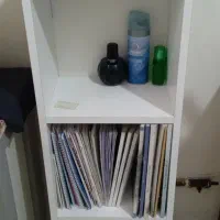 کتابخانه سه طبقه نو وسالم