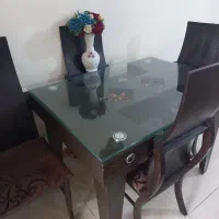 میز ناهارخوری ۴ نفره