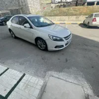 جک j5 سفید اتوماتیک