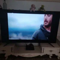 یک تلویزیون ۶۵ اسنوا