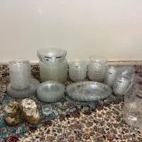 ظرف شیشه ای