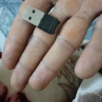 یک چاقو و فلش ۳۲