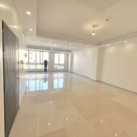 ۱۳۰متر سند اداری /پونک/ بر اصلی /تابلو خور