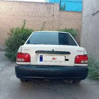 پراید سفید ۸۵