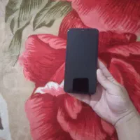 موبایل تمیزه درحد قیمتی مناسب سامسونگ