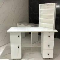 میز ناخن