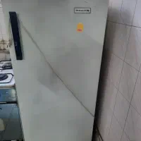 یک عدد یخچال خارجی و سالم