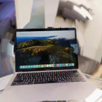 اپل مک‌بوک ایر 2018 برای آشنایی و دوست داران اپل