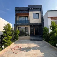ویلا دوبلکس نمامدرن3خواب باسندتکبرگ درسعادت آباد
