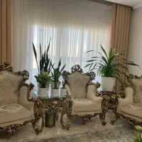 مبل سلطنتی شیک و بسیار تمیز