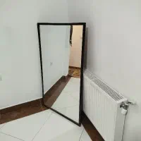 اینه قدی دور فلزی