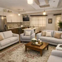 تیم عرفان ملاحی(تاپ لوکیشن مطهری)پارکینگ اختصاصی