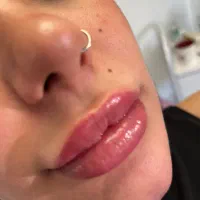 تینت لب فیبروز ابرو پاکسازی پوست و ماساژ صورت