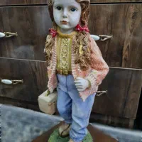 مجسمه پلی استر دختر