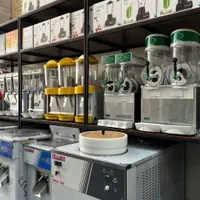 یخ دربهشت و شربت سرد کن