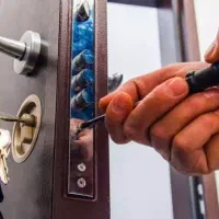 قفل کلید سازی و بازکردن درب (اتومبیل -منزل)