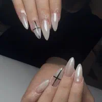 ترمیم کاشت اموزش گروهی ناخن ژل وپودر، ۸سال سابقه